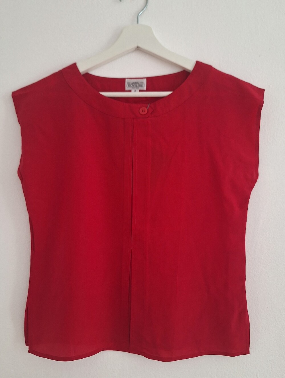 NWT Royal Silk Women's Red Cap-Sleeve Blouse with Front Pleat